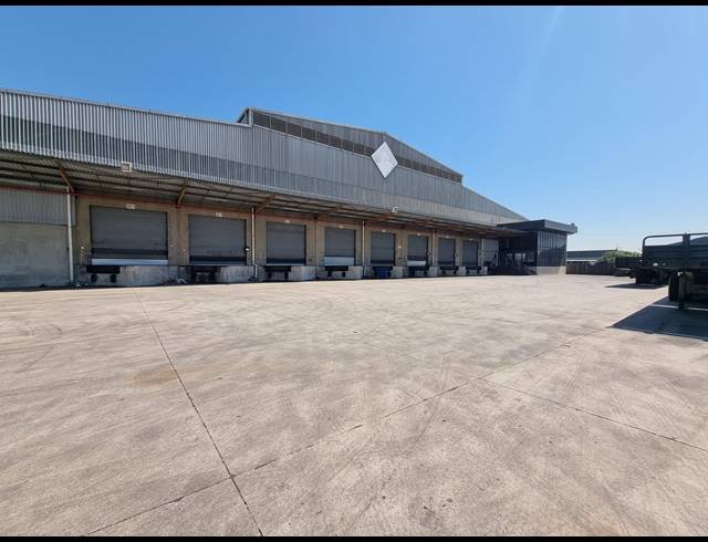 10,614M² WAREHOUSE TO LET IN MOBENI